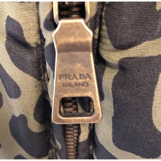 PRADA 迷彩？ヒョウ？ダウンジャケット　レディース　サイズ44 8