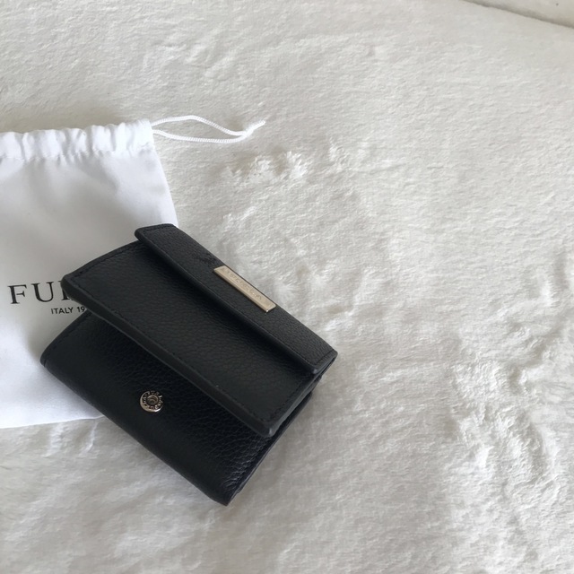 【送料込】FURLA 三つ折りミニ財布 3