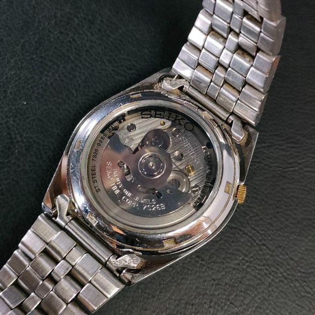 SEIKO - 美品【稼働品】SEIKO5 セイコーファイブ ホワイト 7S26 自動巻