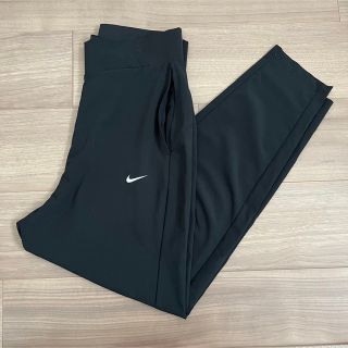 ナイキ(NIKE)の【専用】NIKE アンクルパンツ(カジュアルパンツ)