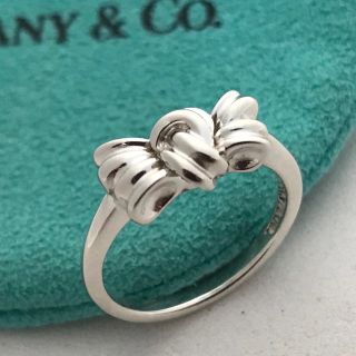 ティファニー(Tiffany & Co.)のTiffany リボンリング　12号希少美品(リング(指輪))