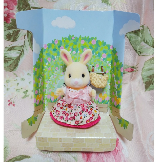 EPOCH(エポック)のシルバニア☆はなぞのウサギの女の子☆ エンタメ/ホビーのおもちゃ/ぬいぐるみ(キャラクターグッズ)の商品写真