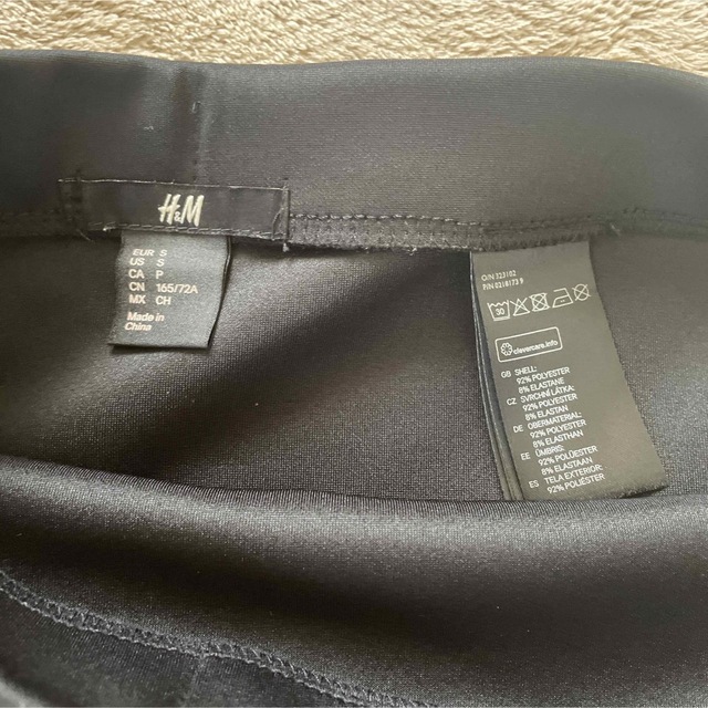 H&M(エイチアンドエム)のH＆M ミニスカート ブラック レディースのスカート(ミニスカート)の商品写真