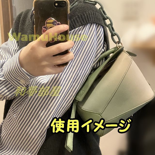 ★新品★樹脂製軽量バッグチェーン40cm☆ネイビー★ レディースのバッグ(ハンドバッグ)の商品写真