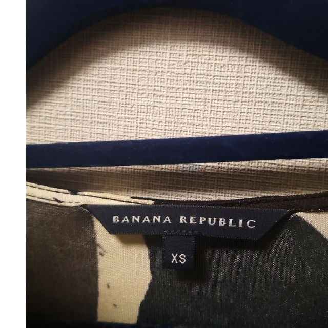 Banana Republic(バナナリパブリック)のバナナ・リパブリック　ワンピース　モノトーン レディースのワンピース(ひざ丈ワンピース)の商品写真