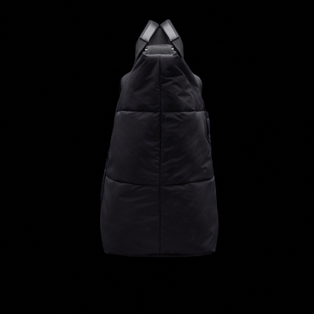 新品•未使用 Moncler モンクレール バッグ Bohdan 2023年春夏