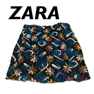 ザラ(ZARA)の【ZARA】ザラ　スカート　花柄　総柄(ミニスカート)