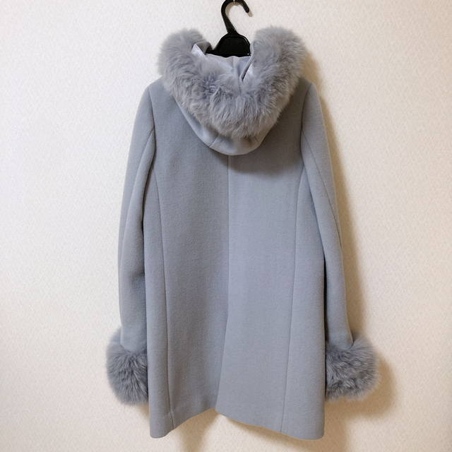 And Couture(アンドクチュール)のand couture タスマニアウールfoxファー付きコート 85丈 レディースのジャケット/アウター(ロングコート)の商品写真