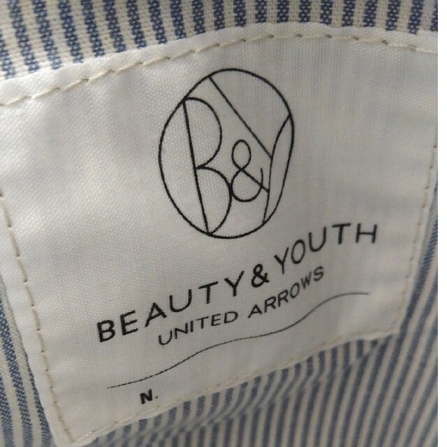 BEAUTY&YOUTH UNITED ARROWS(ビューティアンドユースユナイテッドアローズ)のレザーショルダーバッグ メンズのバッグ(ショルダーバッグ)の商品写真