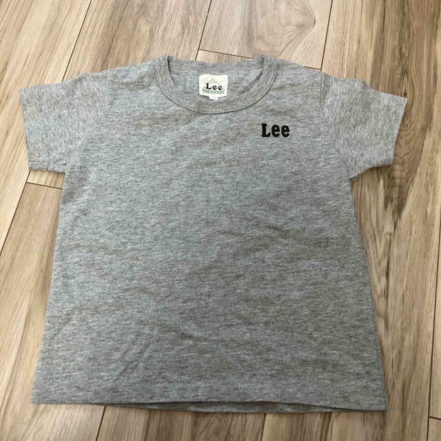 Lee(リー)の♦︎Lee グレーTシャツ100サイズ♦︎ キッズ/ベビー/マタニティのキッズ服男の子用(90cm~)(Tシャツ/カットソー)の商品写真