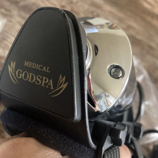 MTGメディカルゴッドスパ 【MEDICAL GODSPA】シリアルNo.あり スマホ/家電/カメラの美容/健康(マッサージ機)の商品写真