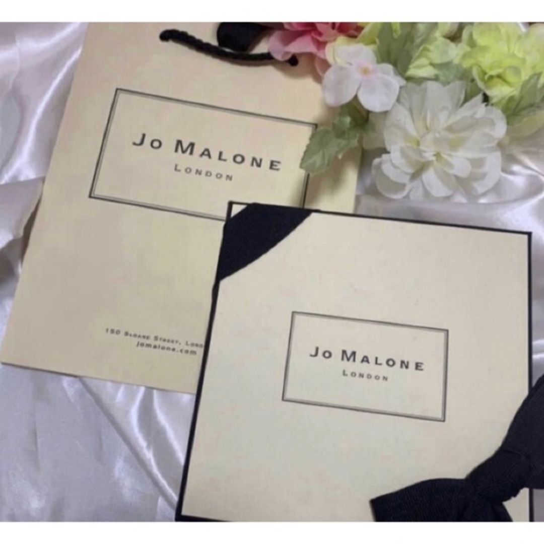 Jo Malone(ジョーマローン)のイングリッシュ　ペアー&フリージアトリオ🎁‼️数量限定完売商品💫 コスメ/美容のキット/セット(コフレ/メイクアップセット)の商品写真