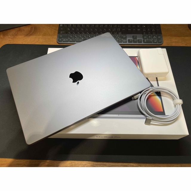 美品　MacBook Pro 16 M1Pro 16GB 512GB 2021