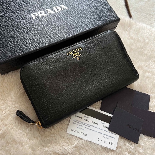 直売一掃 美品 PRADA プラダ 長財布 ラウンドファスナー | www.reckeweg.it