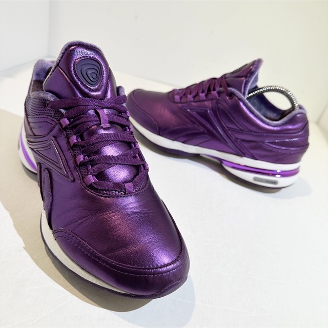 リーボック　イージートーン　紫　パープル　スニーカー　靴