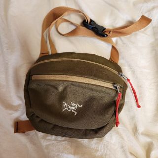 ARC'TERYX(ボディバッグ/ウエストポーチ)のフリマアイテム一覧 ARC'TERYX(ボディバッグ/ウエストポーチ)のフリマアイテム一覧