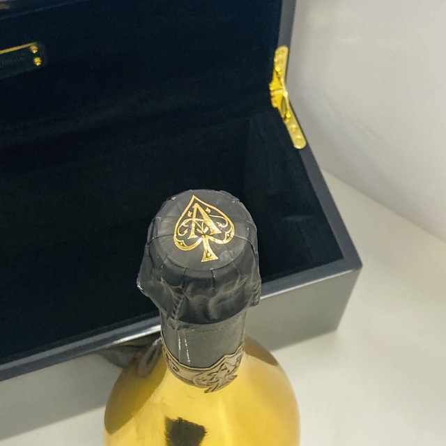 アルマンドブリニャック ブリュット ゴールド ARMAND DE BRIGNAC