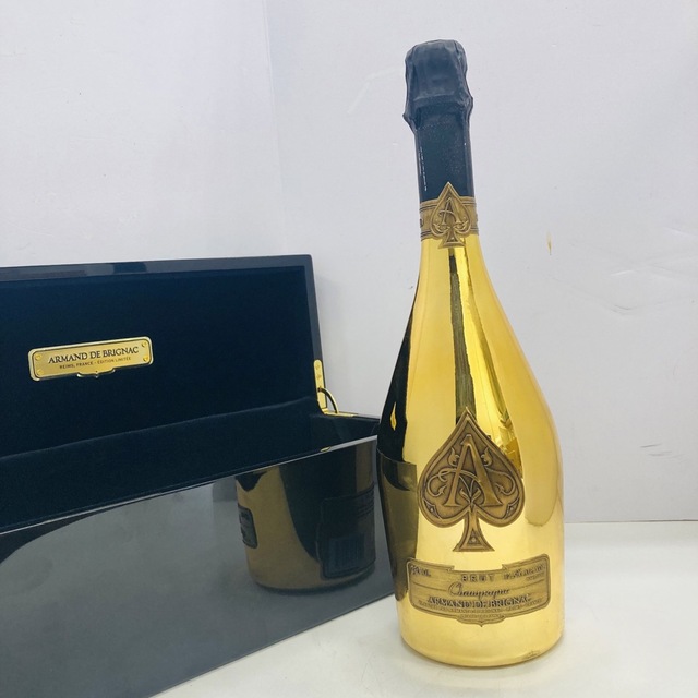 アルマンドブリニャック ブリュット ゴールド ARMAND DE BRIGNAC