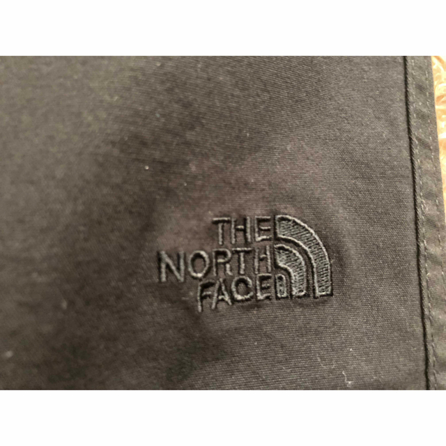 THE NORTH FACE(ザノースフェイス)の専用　新品未使用　ノースフェイス　チノパン　Lサイズ メンズのパンツ(チノパン)の商品写真