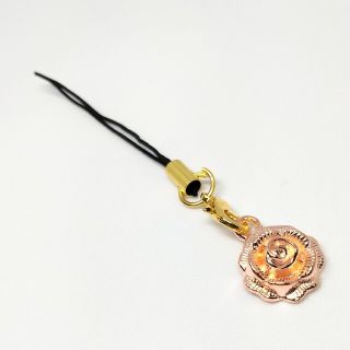 予約】 推しとの恋を叶えるオーロラハートストラップ お守り 恋愛