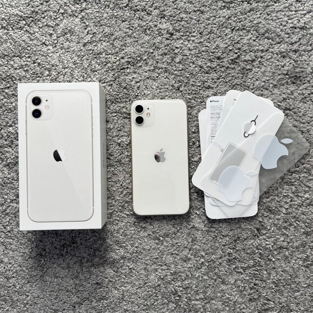 Apple(アップル)のiPhone11 64GB 本体　SIMフリー　箱付き スマホ/家電/カメラのスマートフォン/携帯電話(スマートフォン本体)の商品写真