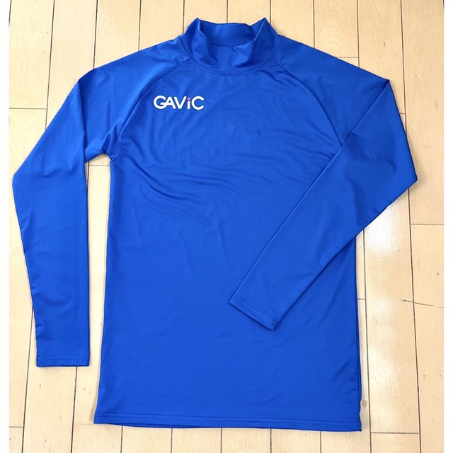 GAViC(ガビック)のGAViC青インナーシャツ スポーツ/アウトドアのサッカー/フットサル(ウェア)の商品写真