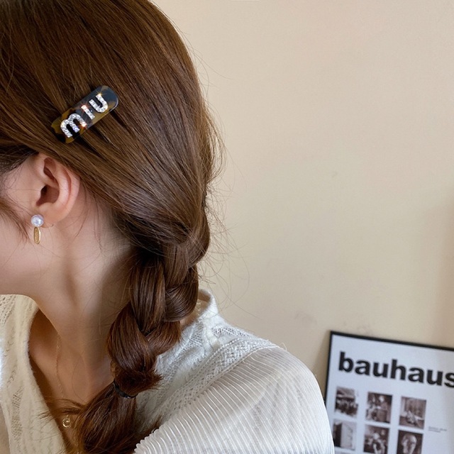 履き心地◎ MIU MIU べっこう柄 バレッタ ヘアクリップ ヘアピン