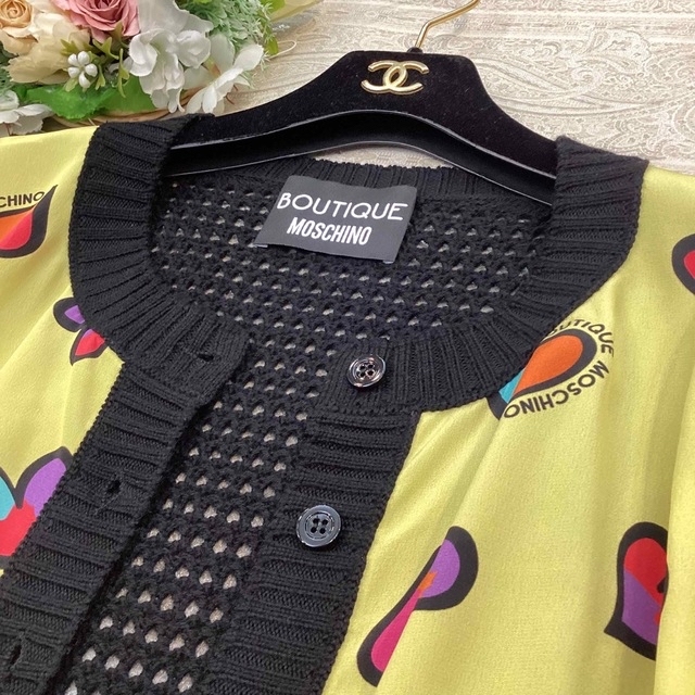 MOSCHINO(モスキーノ)の💓　BOUTIQUE MOSCHINO  モスキーノ　カーディガン　ブラック レディースのトップス(カーディガン)の商品写真