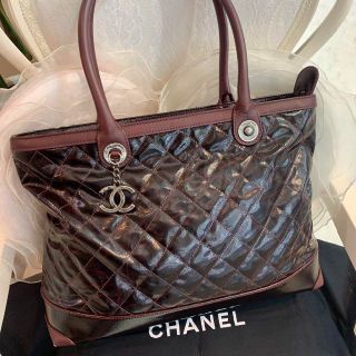 シャネル(CHANEL)の☆美品☆CHANEL マトラッセ トートバッグ ダメージデザイン ボルドー(トートバッグ)