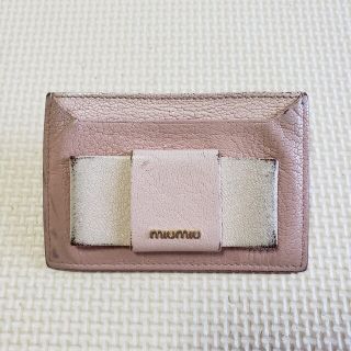 ミュウミュウ(miumiu)のmiu miu カードケース(名刺入れ/定期入れ)