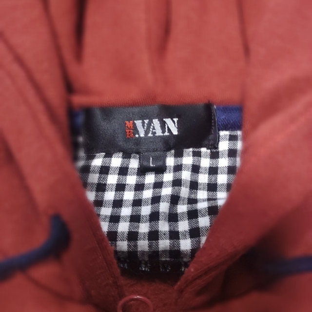 VAN(バン)のVAN パーカー　L　古着 メンズのトップス(パーカー)の商品写真