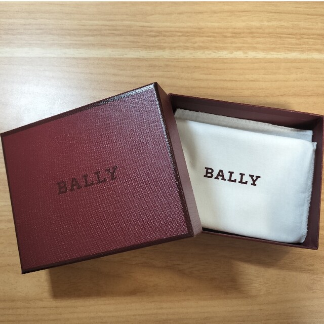 BALLY  バリー　パスポートケース