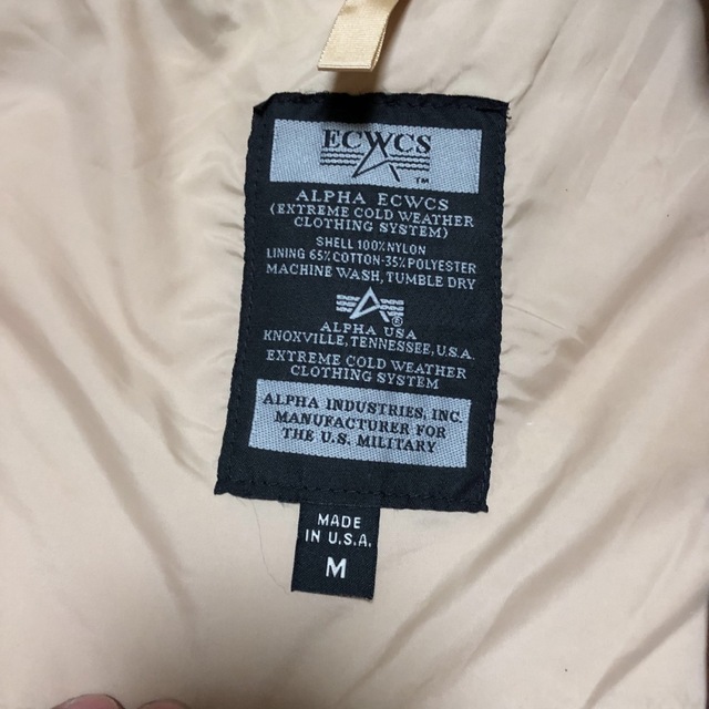 ALPHA INDUSTRIES(アルファインダストリーズ)の中古品 USA製 ALPHA ECWCS GEN1 GORE-TEX パーカ Ｌ メンズのジャケット/アウター(ミリタリージャケット)の商品写真