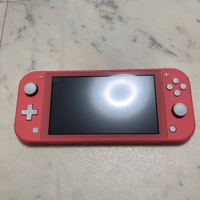 Nintendo Switch Lite ピンク 3