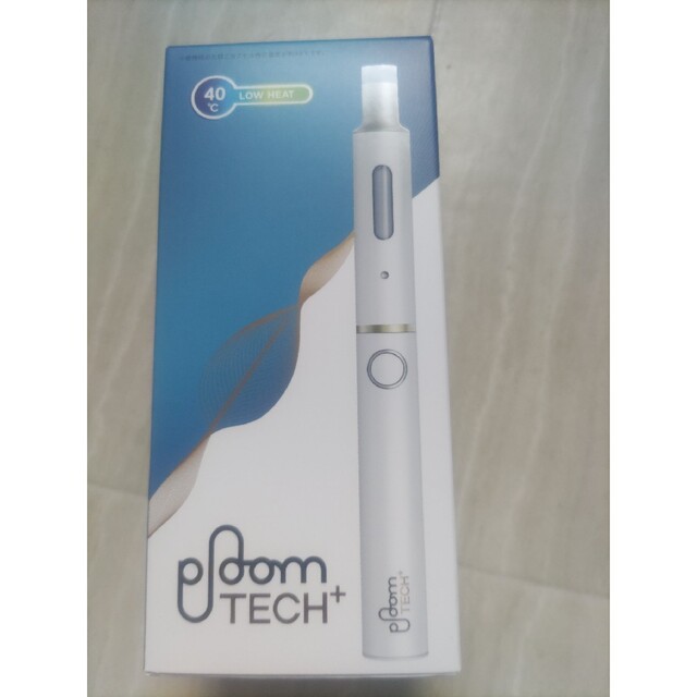 PloomTECH(プルームテック)のプルームテックプラススターターキットホワイト新品未使用 メンズのファッション小物(タバコグッズ)の商品写真