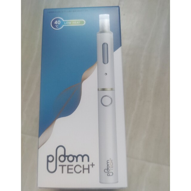 PloomTECH(プルームテック)のプルームテックプラススターターキットホワイト新品未使用 メンズのファッション小物(タバコグッズ)の商品写真