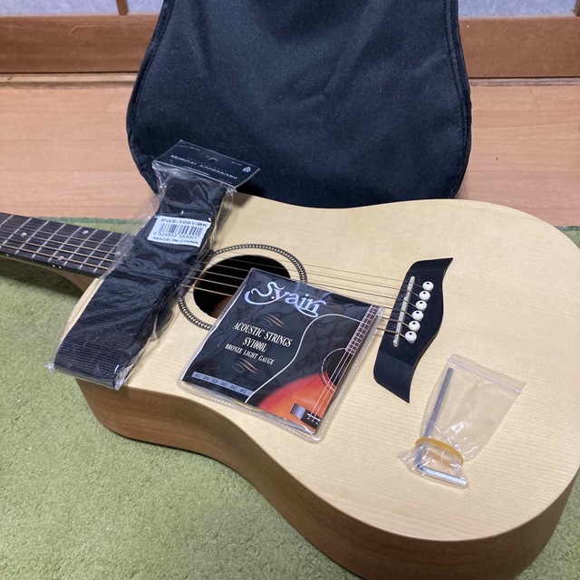 アコースティックギター　 楽器のギター(アコースティックギター)の商品写真