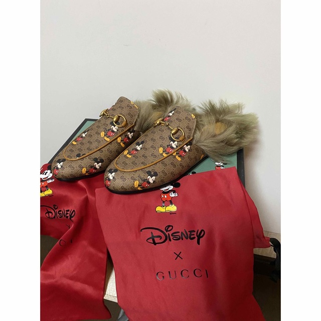 Gucci(グッチ)の新品未使用 GUCCI×Disney プリンスタウン ミッキー 36 レディースの靴/シューズ(サンダル)の商品写真