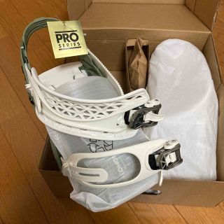室内搬入設置無料 【新品_即時発送】22-23SALOMON DISTRICT HPS M