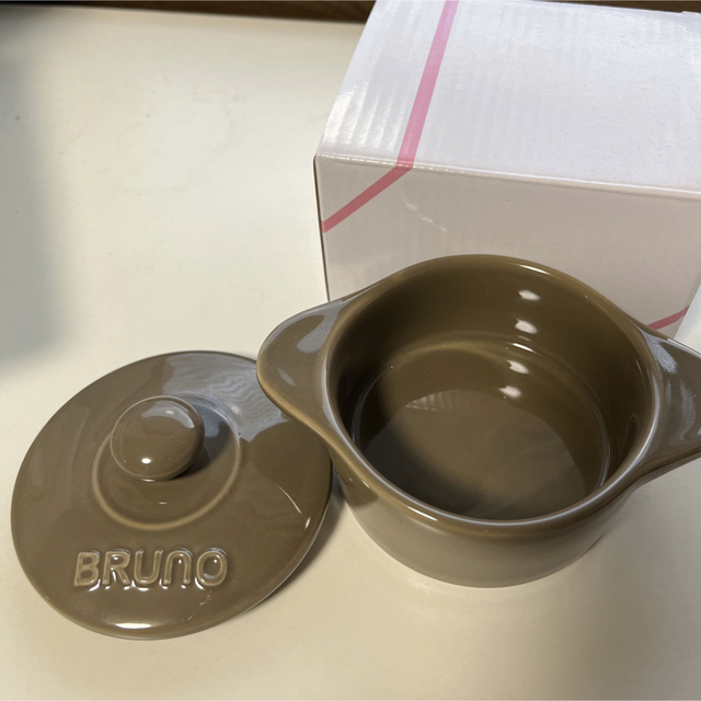 BRUNO(ブルーノ)の新品　ブルーノ　BRUNO  蓋付きミニココット インテリア/住まい/日用品のキッチン/食器(食器)の商品写真