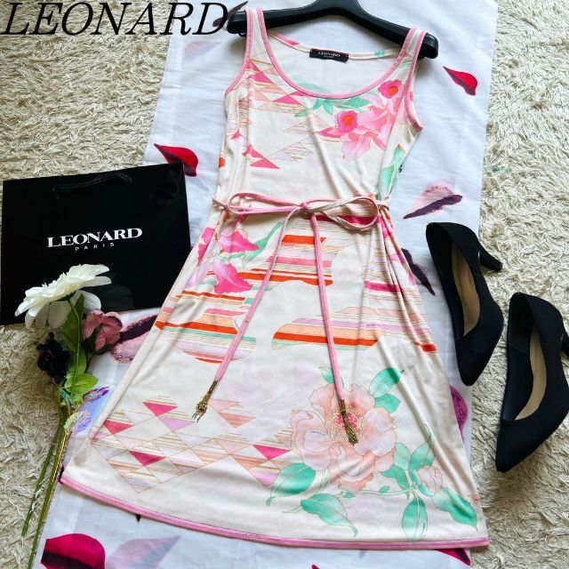 良品】LEONARD 総柄ノースリーブドレス フリンジリボン サイズ1 - ひざ