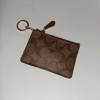 新品coach キスロック ウォレット コイン ケース ドリーミー ベジー