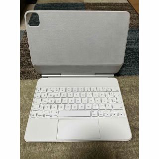 アイパッド(iPad)のMagic Keyboard ホワイト 11インチ(タブレット)