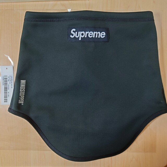 Supreme WINDSTOPPER Neck Gaiter black