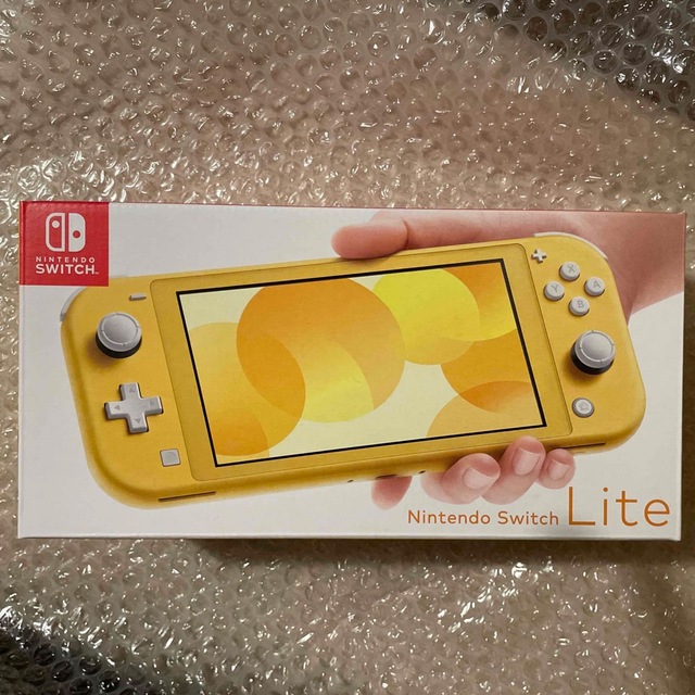 Nintendo Switch Lite イエロー