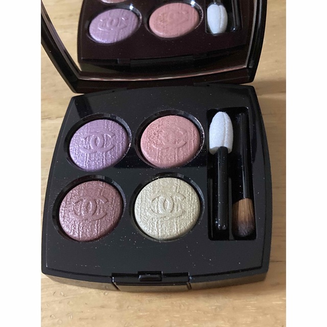 CHANEL   CHANEL シャネル レキャトルオンブル デリスの通販 by なこ