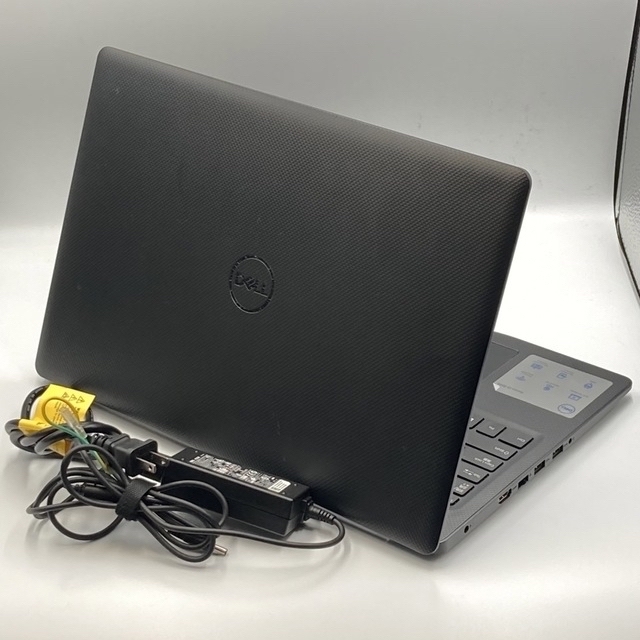 DELL ノートパソコン vostro 3590 高年式