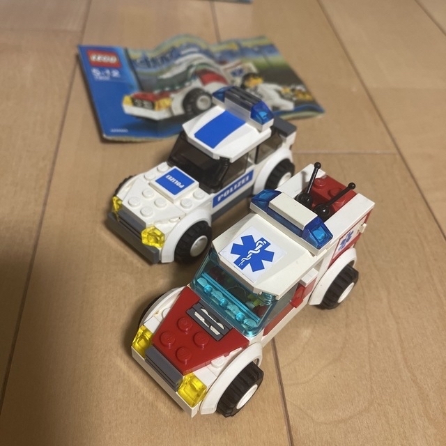 Lego(レゴ)のLEGO⭐︎レゴ⭐︎救急車 エンタメ/ホビーのエンタメ その他(その他)の商品写真