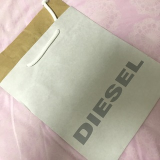 ディーゼル(DIESEL)の⭐️ DIESEL  ショップ　紙袋⭐️(ショップ袋)