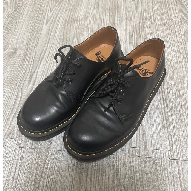 Dr.Martens 3ホール UK 8 驚きの値段で www.gold-and-wood.com